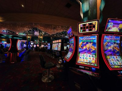 Waarom casino's bewust geen ramen of klokken hebben